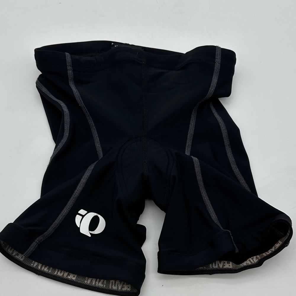 Pearl Izumi Black Athletic Cycling Shorts with Gray Stitching